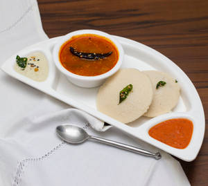Idli (4 pcs.)