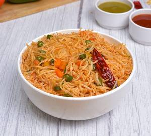 Veg Singapore Fried Rice