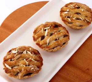 Almond Date Pie