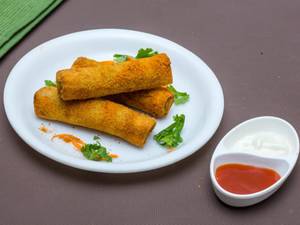 Chicken Spring Rolls (3pcs) With Mayo Dip