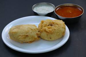Potato Wada Chatni Sambar