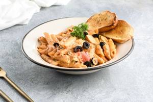 Mix Sauce Penne