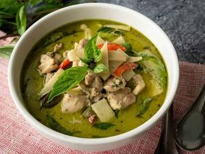 Chicken Thai Green Curry With Rice