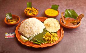 Pabda Macher Tel Jhal Thali 