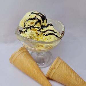 Butterscotch Icecream (2 Scoops)