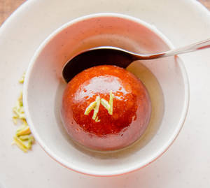 Gulab Jamun  
