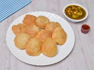 Club Kachori (10 Pieces)