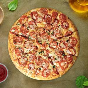 Classic Margherita Pizza