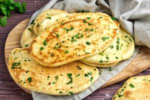 Cheese Garlic Naan