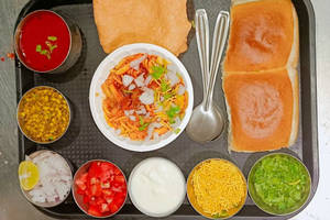 Black (Nashik) Misal Pav + Butter Milk