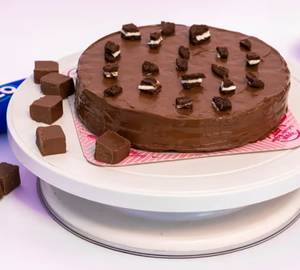 Milk Oreo Waffle Cake ( Double Layer) 