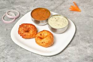 Medhu Vadai [2 Nos.]
