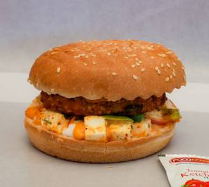 Paneer Tikka Burger