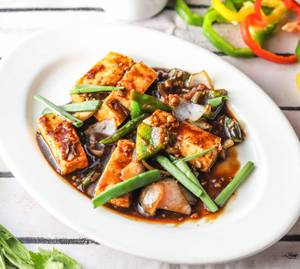 Chilli Paneer (Serve 1)