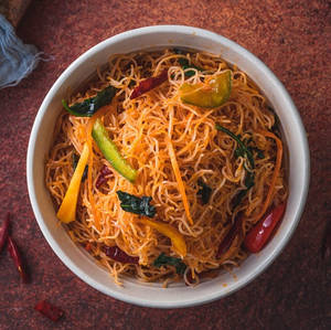 Schezwan Style Meifoon Veg [Serves 1- 2]