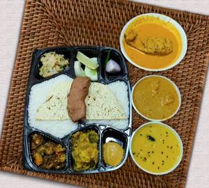 Row Fish Thali
