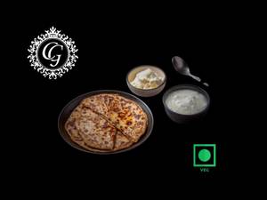 Aloo Stuffed Paratha (2 Pcs) With Curd