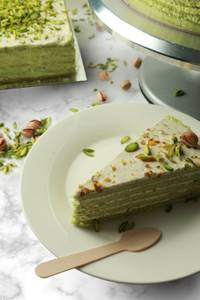 Hive Pistachio Cake 100 Gm