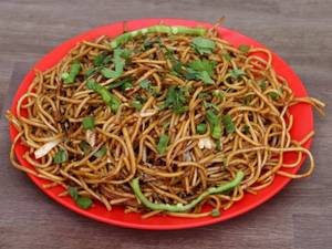Veg Hakka Noodles