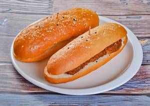 Veg Hotdog (2pcs)