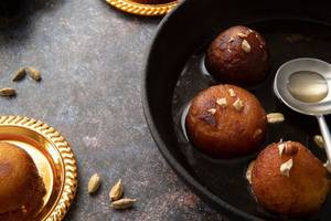 Gulab Jamun