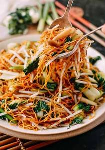 Veg Singapuri Chow Mein