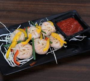 Paneer Momos Steam