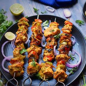 Chicken Tikka Platter (9 Pcs)