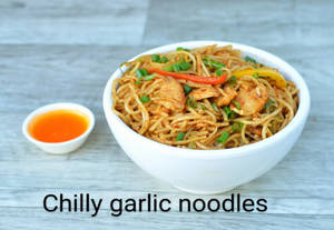 Veg Chilli Garlic Noodle