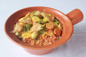 Veg Oriental Hot Basil Sauce