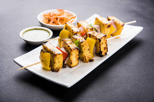 Lehsuni Paneer Tikka [8 Pcs]