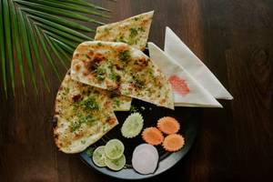 Garlic naan                       