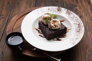 Choco Fudge Walnut Brownie With Chocolate Ganache