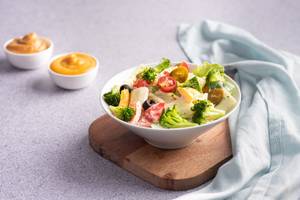 100n Veg Russian Salad (650 Ml)