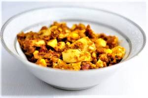 Boiled Egg Kheema [2 Egg]