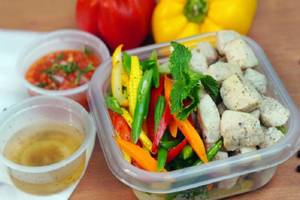 250 Gm Chicken Breast + Assorted Veggies, High Protein, Keto