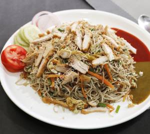 Double Egg Chicken Noodles