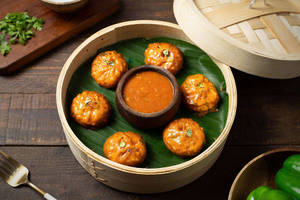 Veg Makhani Momos [6 Pieces]