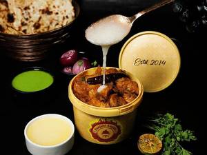 Premium Kadhai Paneer Desi Ghee Preparation 500 ML