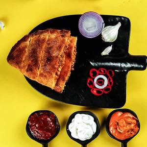 Chicken Tikka Stuffed Garlic Bread