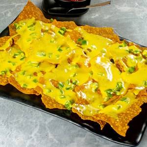 Veg Classic Cheese Nachos
