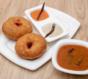 Sambar Vada(2 Pcs)