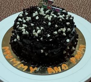 Chocolate Nut Eggless Cake 500 gram