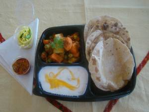 Roti Mix Veg Raita