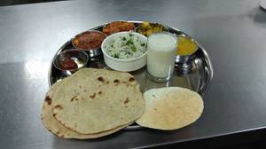 Seasonal Thali