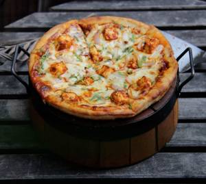 Tandoori paneer pizza [9 inches]