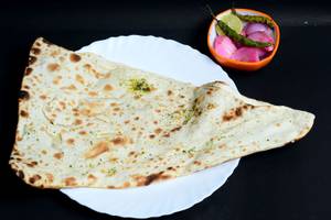 Plain Naan (1 Pc)