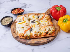 9" Square Tandoori Paneer Pizza