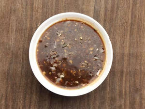 Veg Hot N Sour Soup [300 Ml]