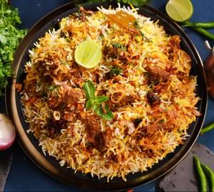 Chicken biryani (hyderabadi)                                                   